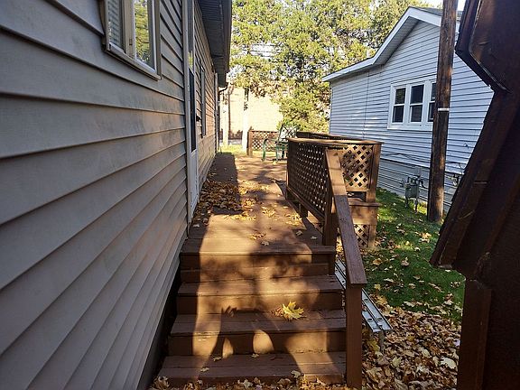 3rd image of 101 Plaza Ct #101