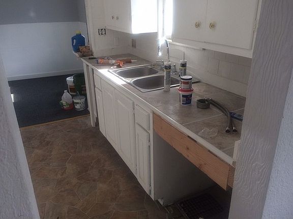 2nd image of 5123 Bellefontaine Ave