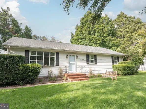 33 Mount Pleasant Ave, Easton, MD 21601