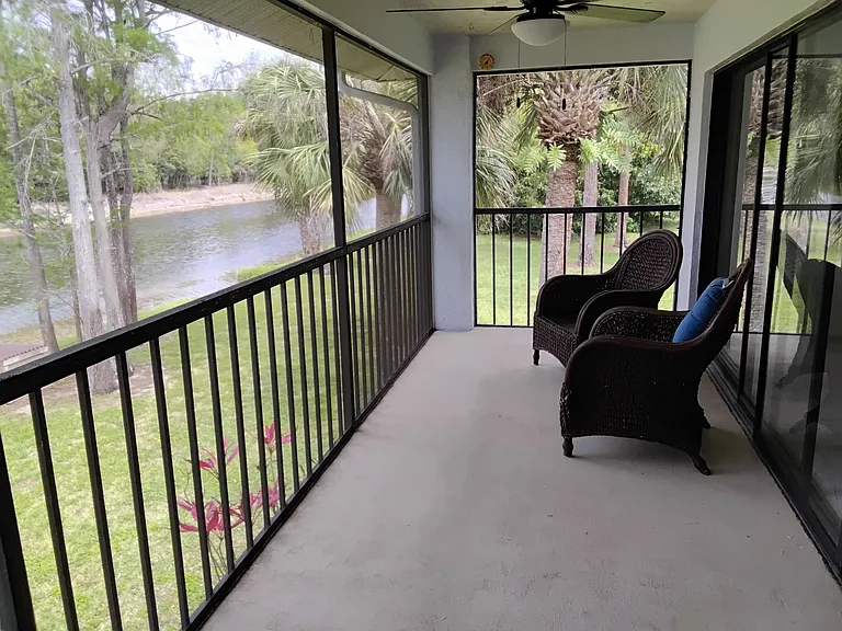 1207 Commonwealth Cir #B-204 — Photo 8