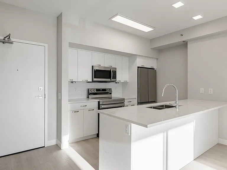 15 Refinery Way — Photo 40