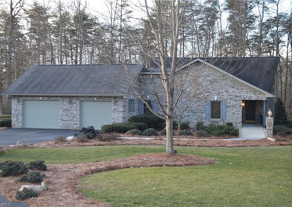 1st image of 3600 Lake Cove Ct