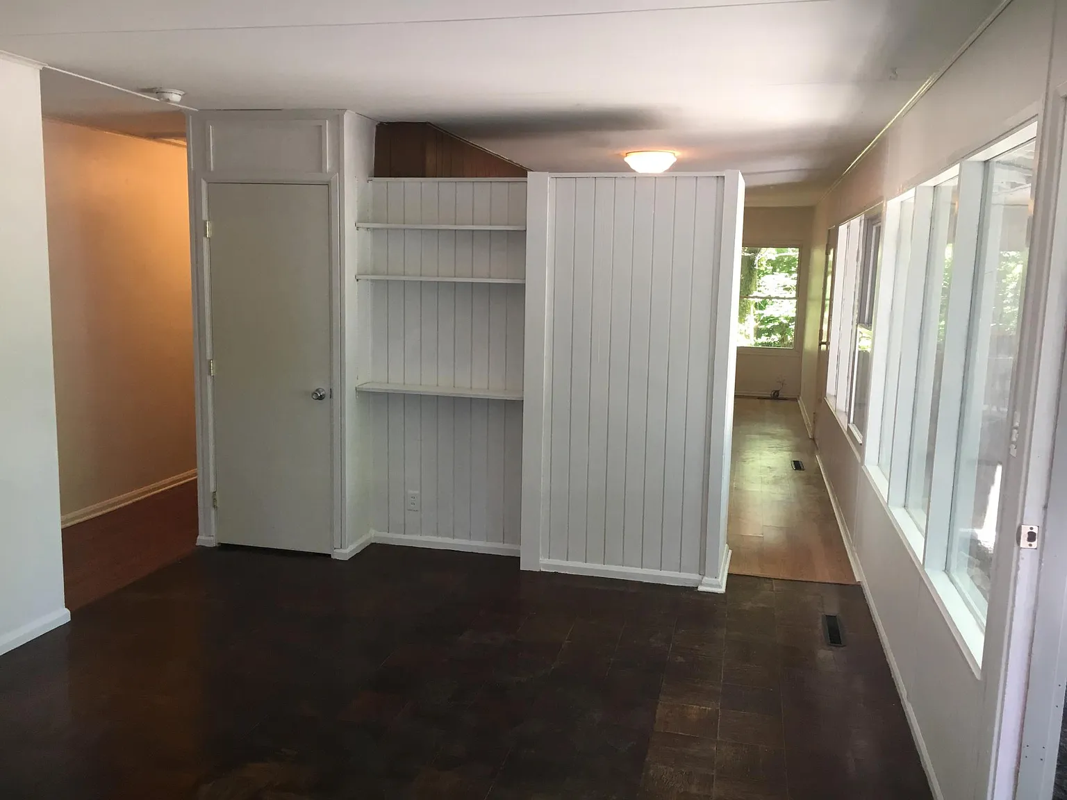 426 N Stafford St — Photo 3
