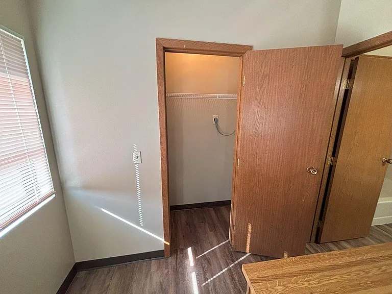 Heritage Apartments — Photo 15