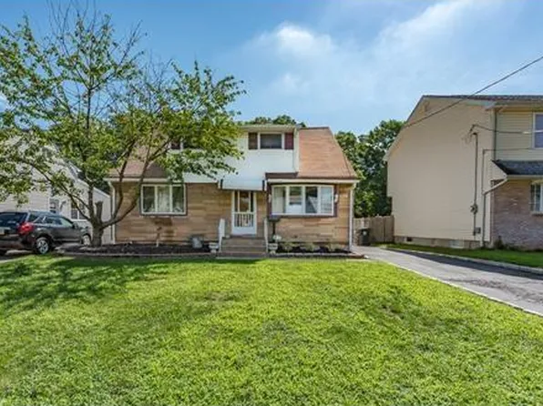 140 S Inman Ave, Avenel, NJ 07001