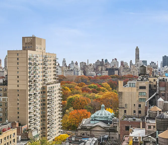 45 W 67th St #22B — Photo 3