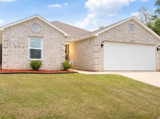 6300 Lena Dr, Alexander, AR 72002
