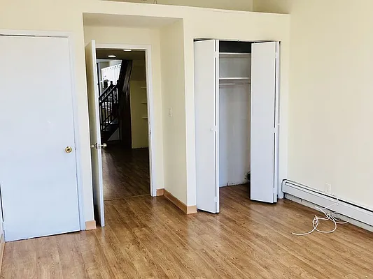 Rented by NY Space Finders Inc. | media 16