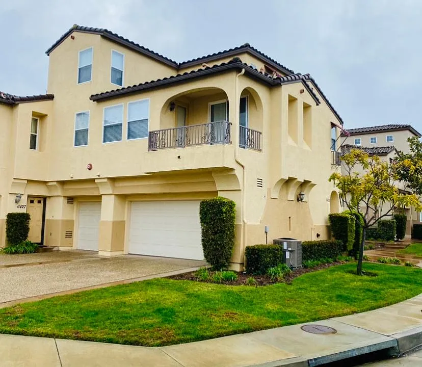 6425 Terraza Portico #6425
