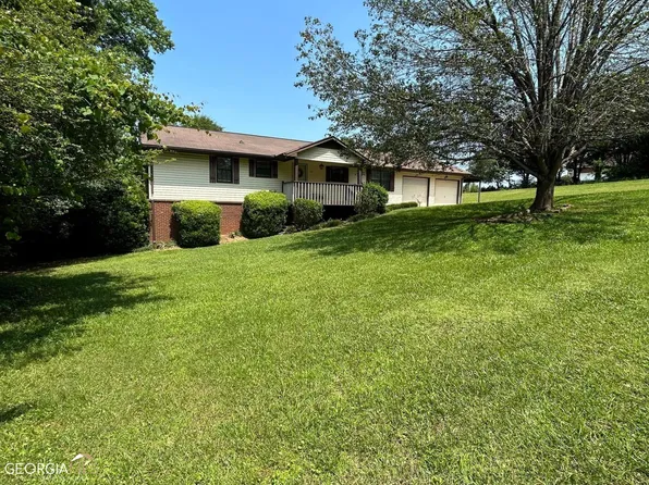 10 Pinecrest Ct, Stockbridge, GA 30281