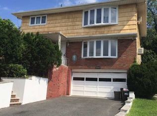 424 4th St UNIT 1, Palisades Park, NJ 07650