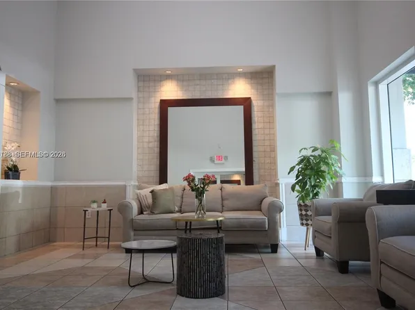 50 Menores Ave APT 606, Coral Gables, FL 33134
