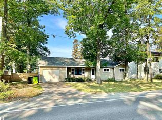 4305 Five Mile Rd, Williamsburg, MI 49690