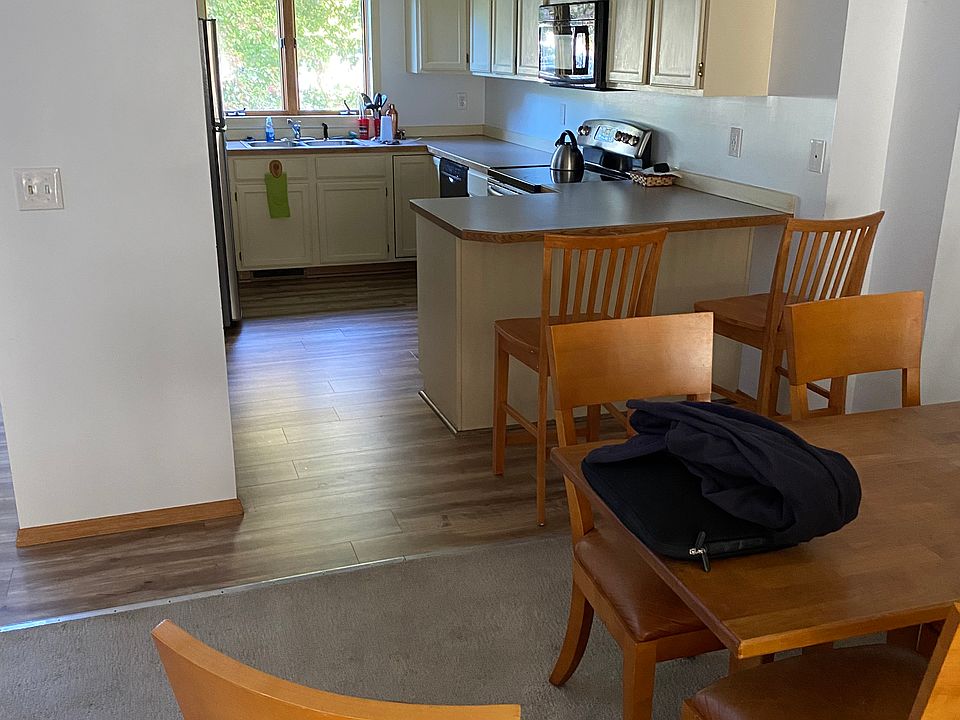 Kitchen and dining room.