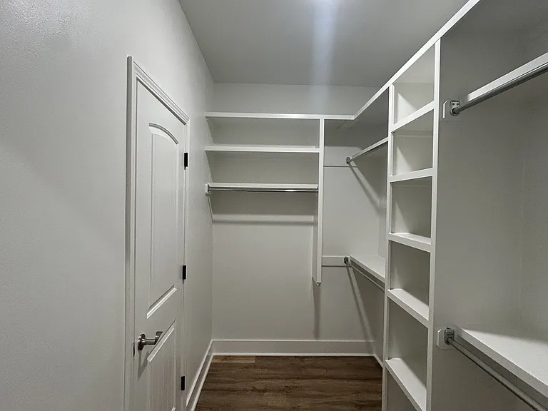 210 Diamondhead Dr — Photo 15