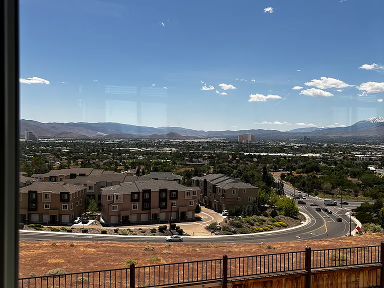 2870 Cityview Ter — Photo 20