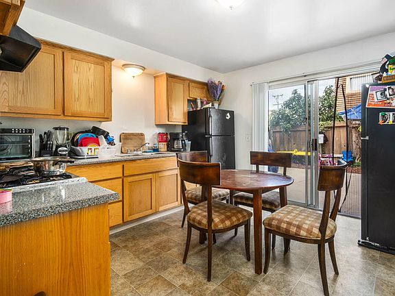 2nd image of 303 Sheila Ln