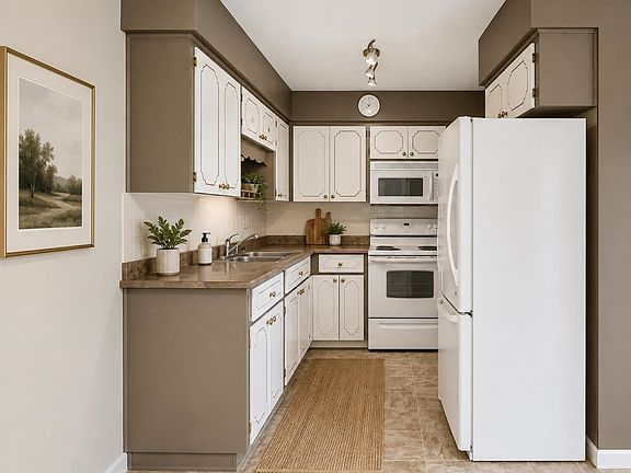 5th image of 2853 W Bourquin Cres #108