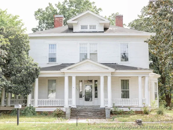 413 W Main St, Rowland, NC 28383