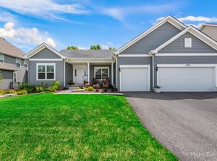 1377 Lance Ave, Elburn, IL 60119