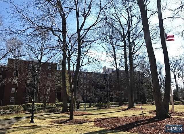 1st image of 2320 Linwood Ave #5H-205H