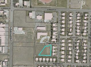 321 Campusview Ct, Garden City, KS 67846