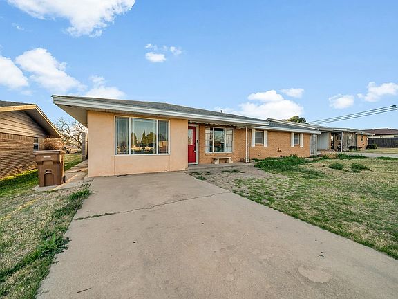 3rd image of 2902 Cactus Dr