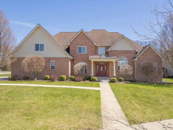 842 Stetson St, Tecumseh, MI 49286