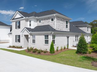 522 Silver Moon Dr, Loganville, GA 30052