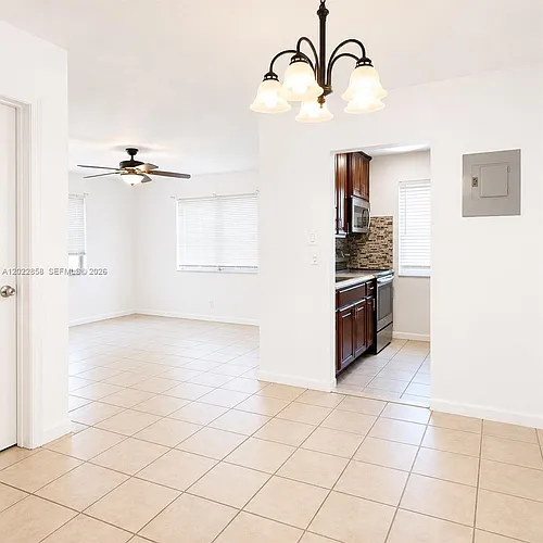 2225 Polk St #1B Photo 1