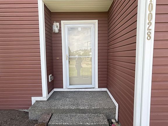 2nd image of 10028 Tahoma Ct