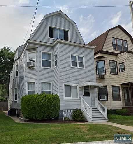 1st image of 278 Broad St Floor 2