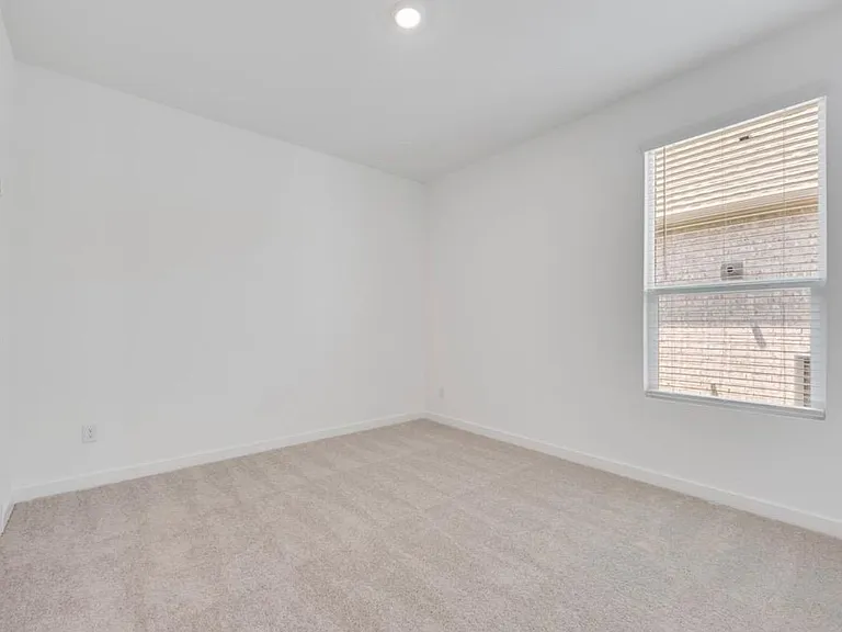 1316 Francesca Dr — Photo 7