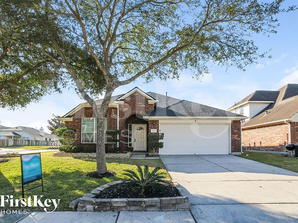 1st image of 140 Rocky Cove Ln