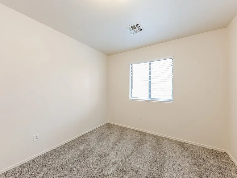 15019 W Port Au Prince Ln — Photo 13