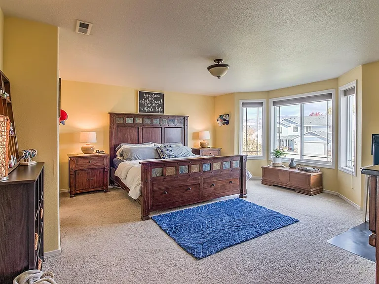 108 N Galena St — Photo 6