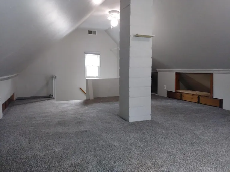 4345 Lowe Rd — Photo 13