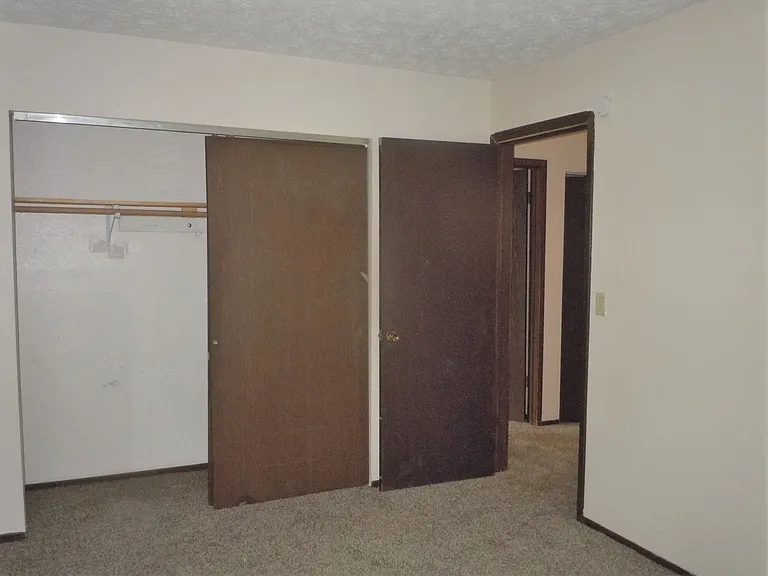 1108 Apache Dr — Photo 9