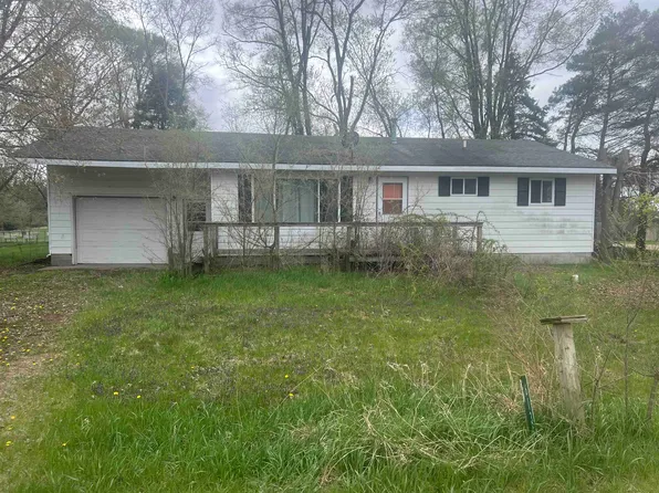 6139 W Nottawa St, Weidman, MI 48893