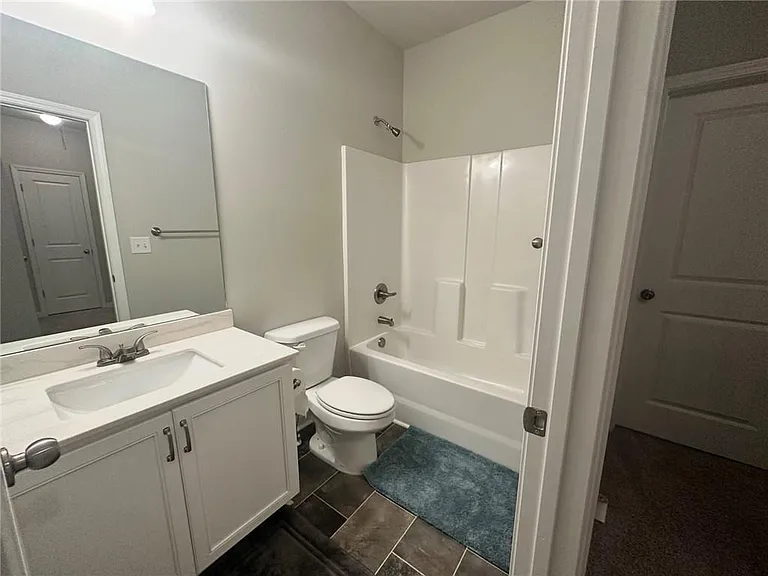 798 Gordon St — Photo 20