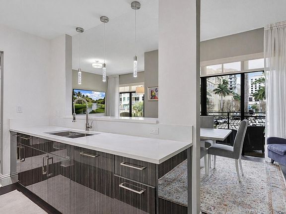 5th image of 200 E Palmetto Park Road #10