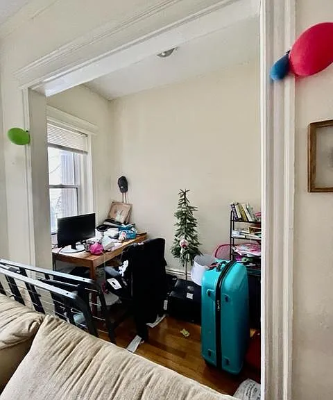 112 Queensberry St #2 — Photo 1