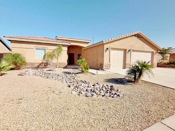 3rd image of 11361 S Helen Dr