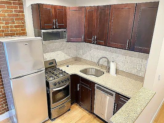 1st image of 354 E 89th St APT 3R