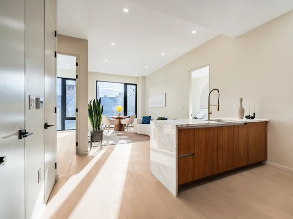 31-16 21st Street 4B image 3 of 11
