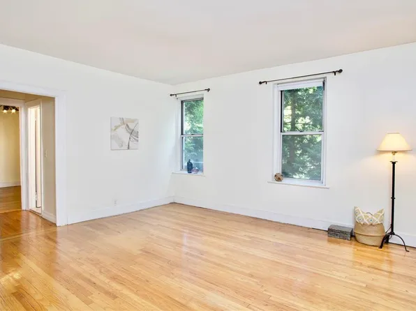 472 Gramatan Avenue #O2, Mount Vernon, NY 10552
