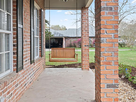 5th image of 808 Canaan Dr