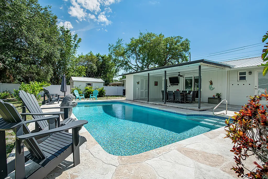 4 bed, 2000 sqft, $13,000 — Photo 3