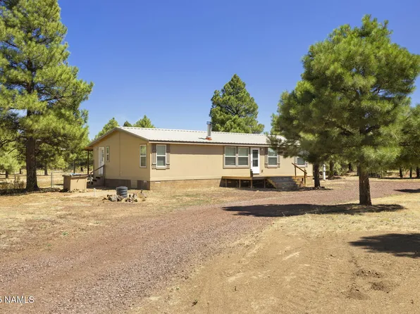 161 S Hot Rod Aly, Parks, AZ 86018