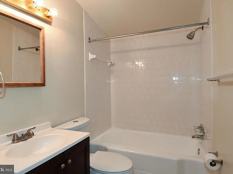 3415 Gallows Rd — Photo 22